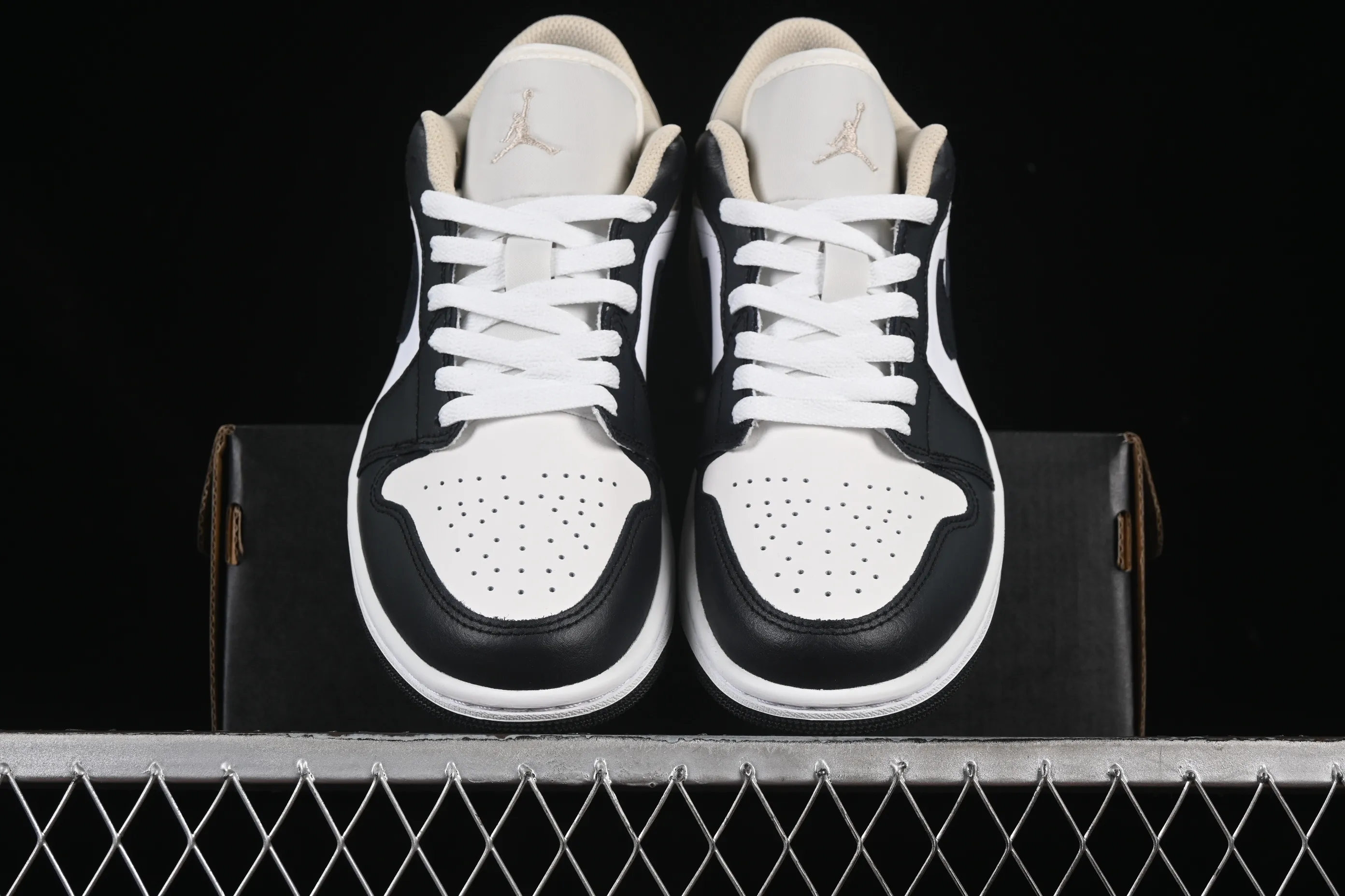 All categories Air Jordan Jordan series basketball shoes Air Jordan 1 Low G version pure original Air Jordan 1 Low AJ1 Joe 1 cream white low-top cultural casual sneakers 553558-153